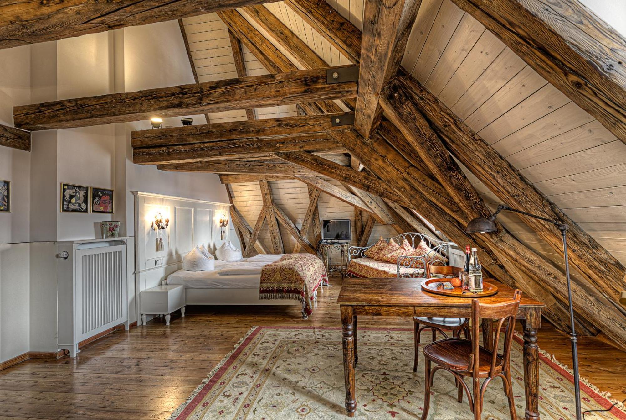 Hotel Orphee - Grosses Haus Регенсбург Экстерьер фото